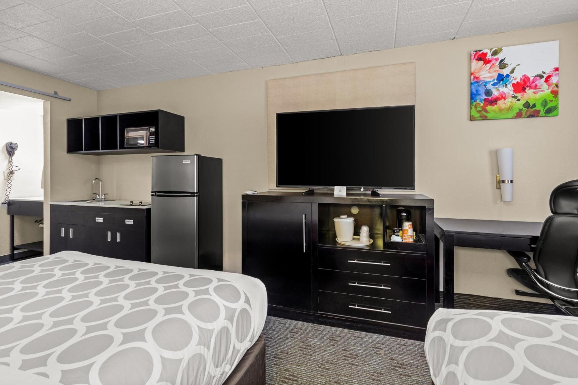 Suburban Studios Altoona Ngoại thất bức ảnh